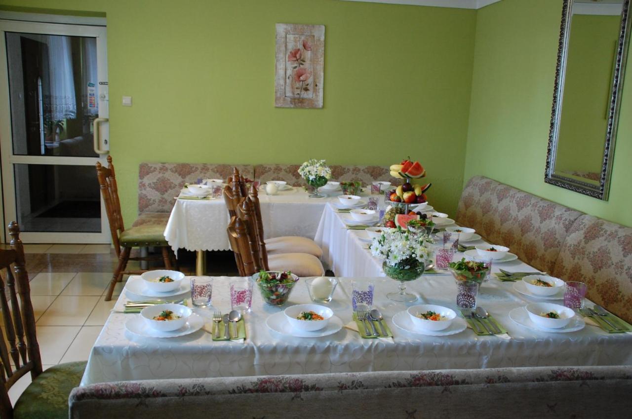 Bed and Breakfast Koral Koszalin Esterno foto