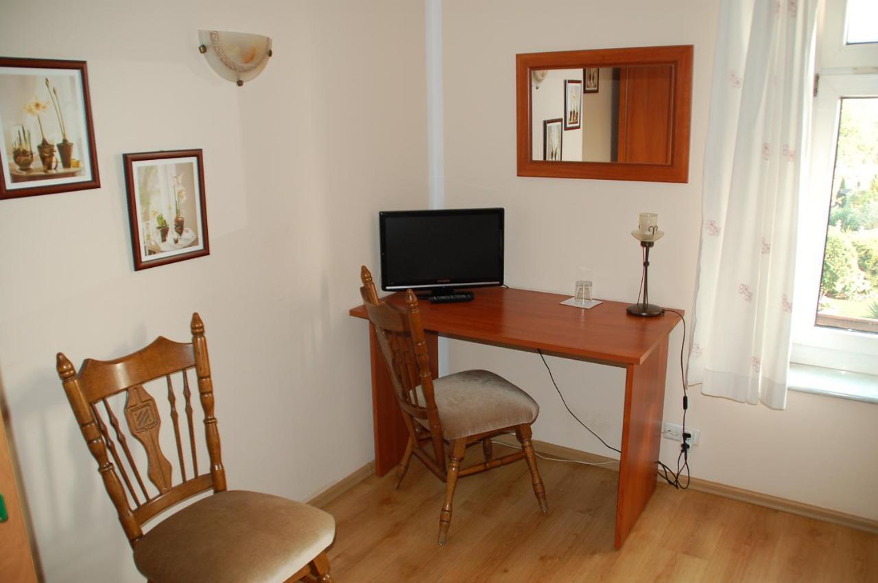 Bed and Breakfast Koral Koszalin Esterno foto